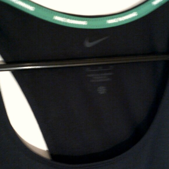 NEW NIKE RUNNING "EK - Eliud Kipchoge Tank Top" MEN'S BLACK GREEN MED FV9610-010 - Picture 4 of 8